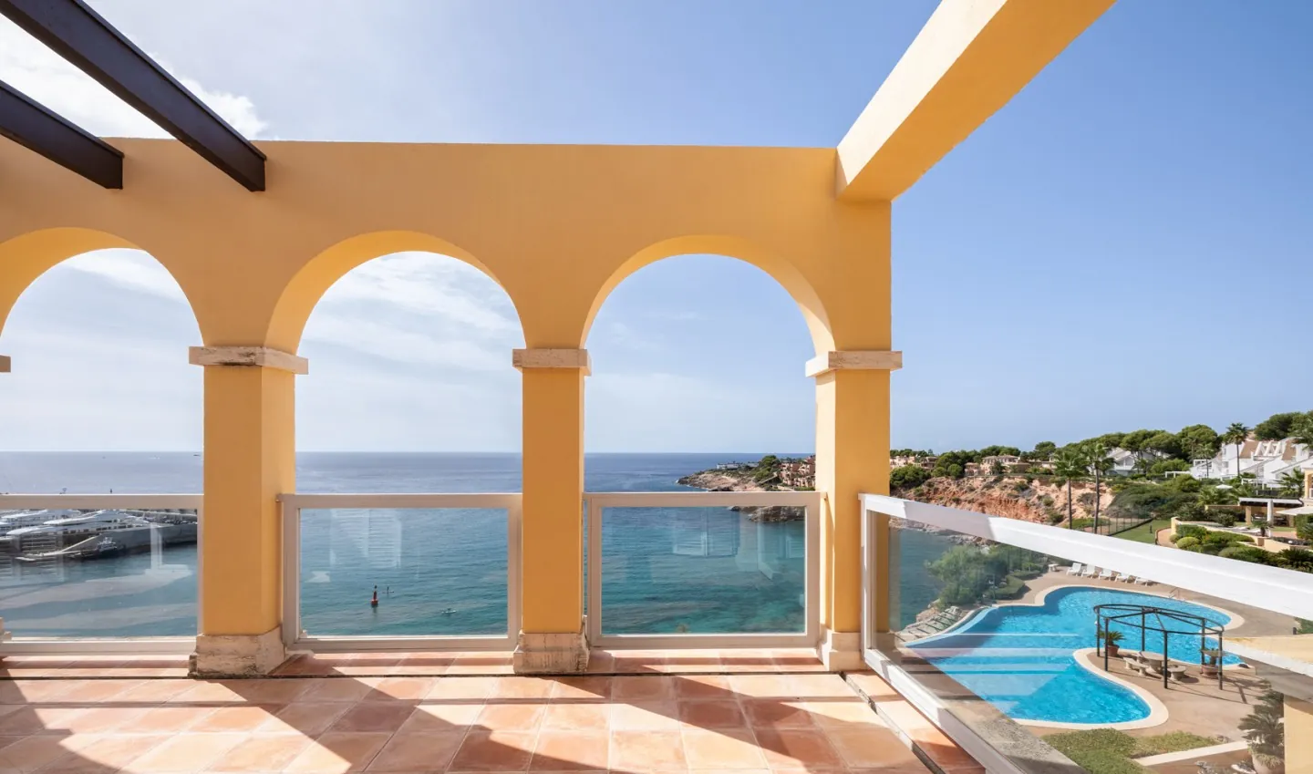 Penthouse with sea views for rent in Santa Ponsa - 1