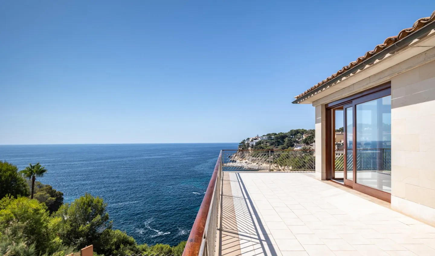 Sea view penthouse for rent in Sol de Mallorca - 1