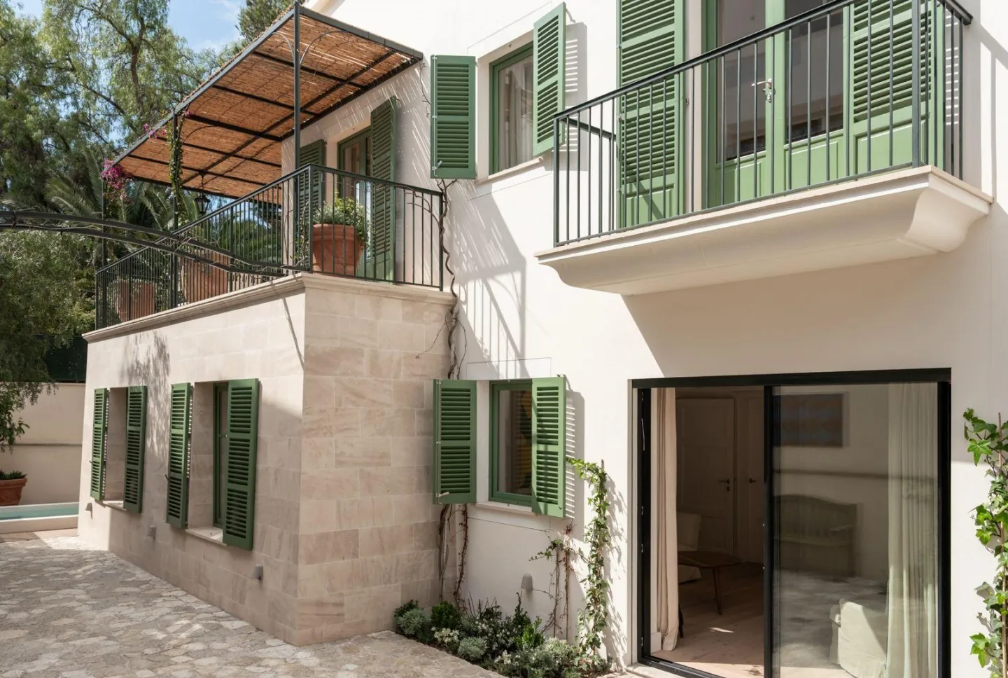 Charming Mediterranean Villa with Pool near the Sea in Cas Català - 1