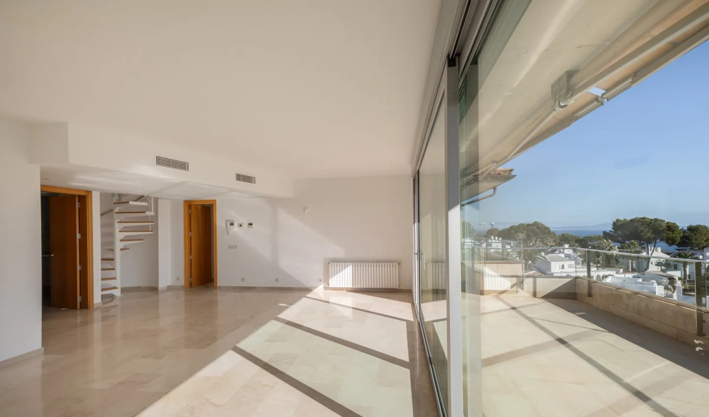 Rare Penthouse with Private Rooftop & Sea Views - 1