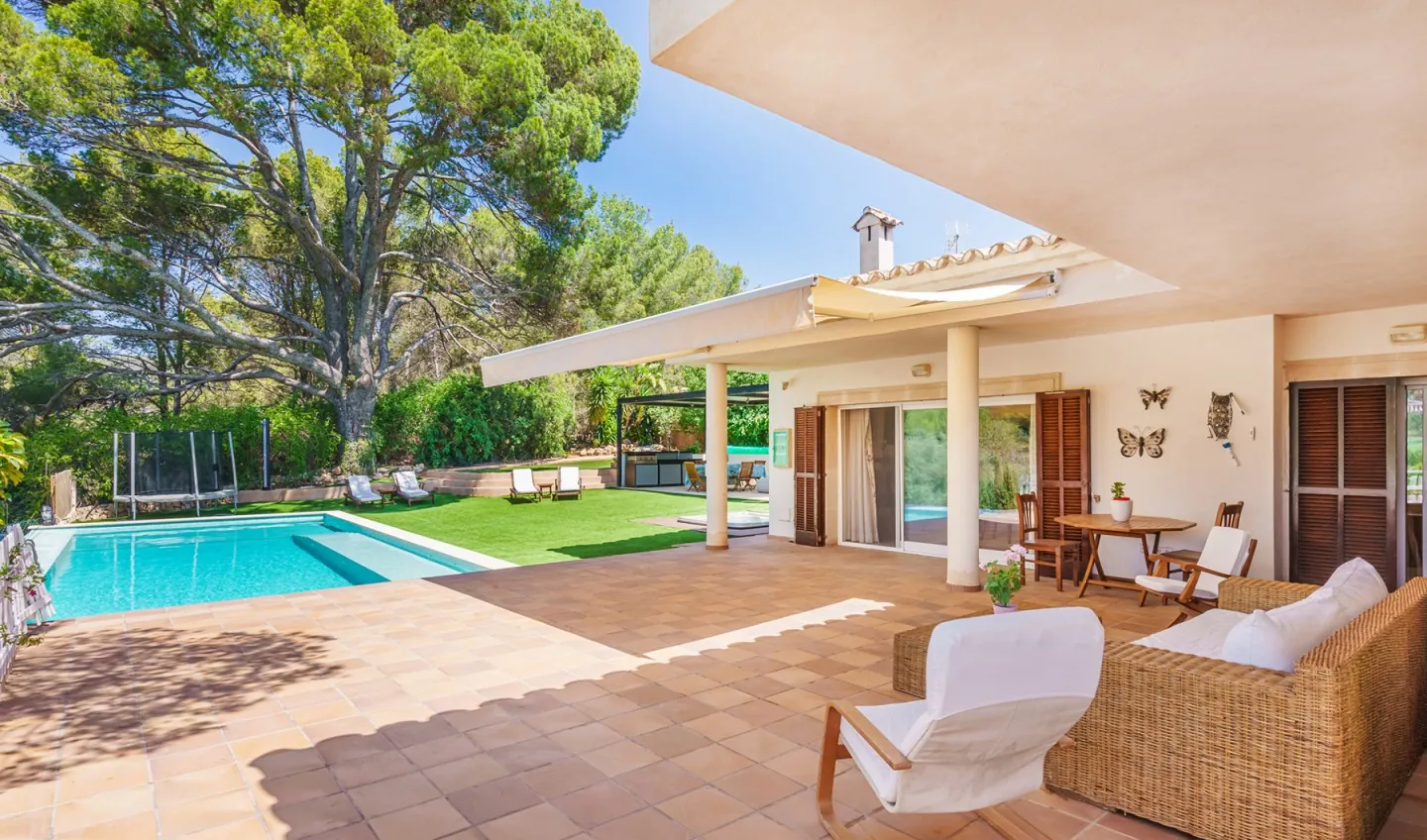 House with golf and mountain views for sale in Son Vida - 1