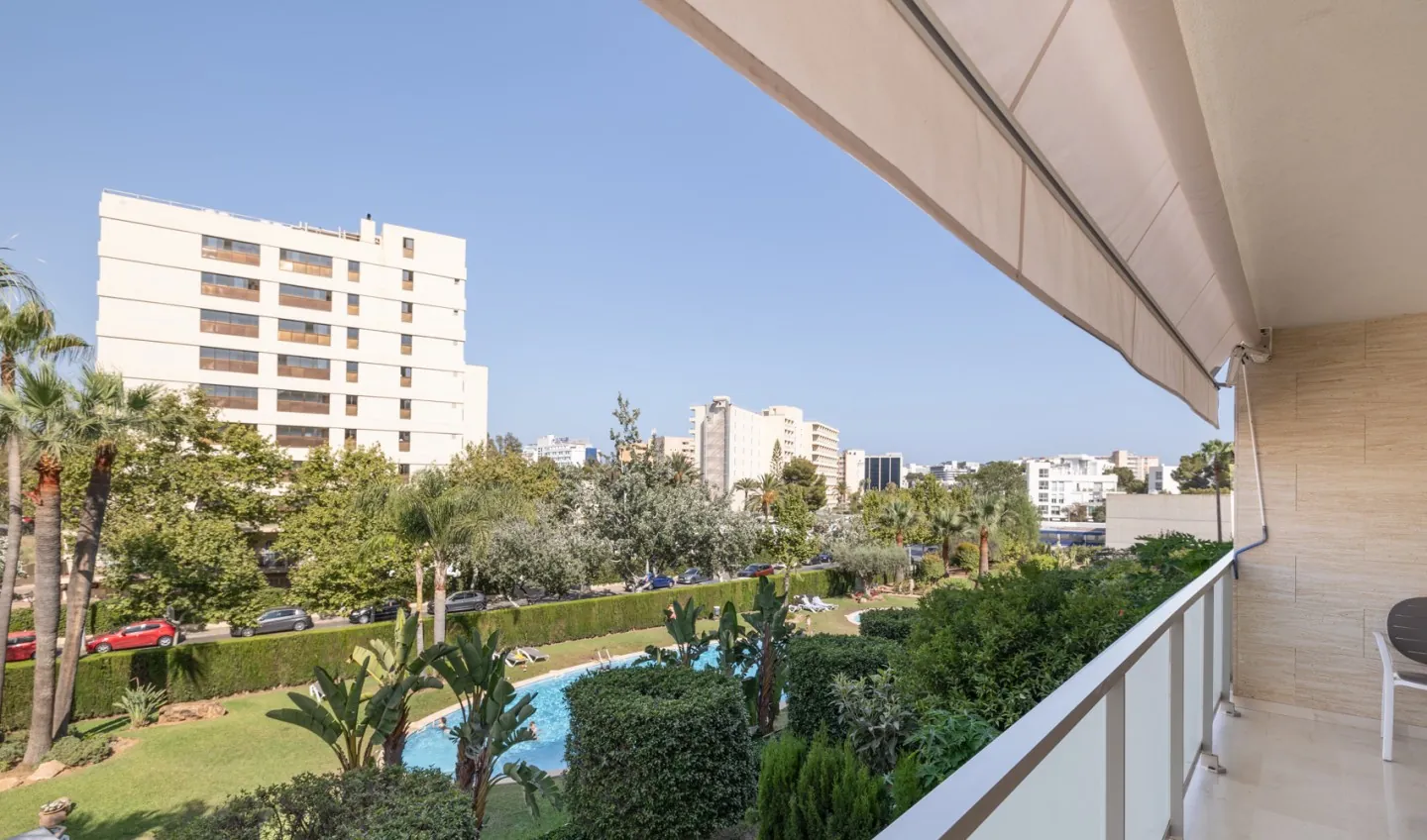 4 bedroom apartment for sale in Palmanova - 1