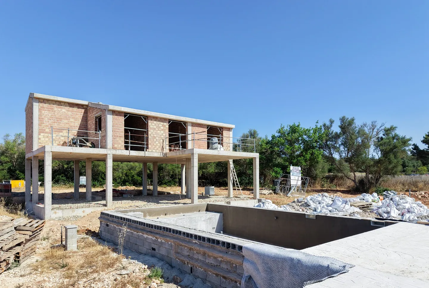New-build Mediterranean country house with pool and large plot in Sencelles - 1