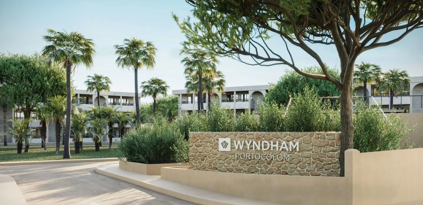 Spacious 2-Bedroom Apartment in Wyndham Portocolom – Lifestyle & Investment - 1