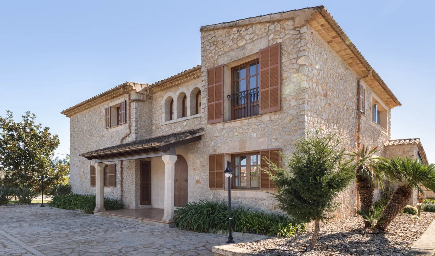 Elegant Mallorcan Home with Patio, Views and Pool - 1